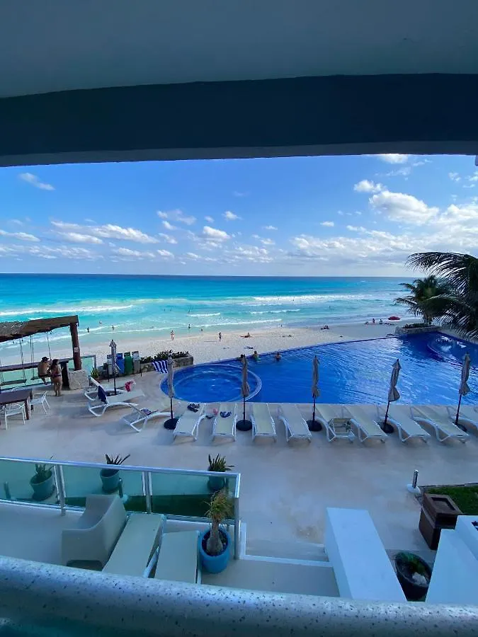 Ocean View Giness Apartment Cancun Mexico
