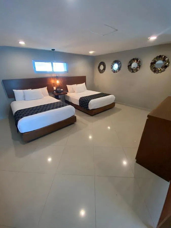 Ocean View Giness Apartment Cancun